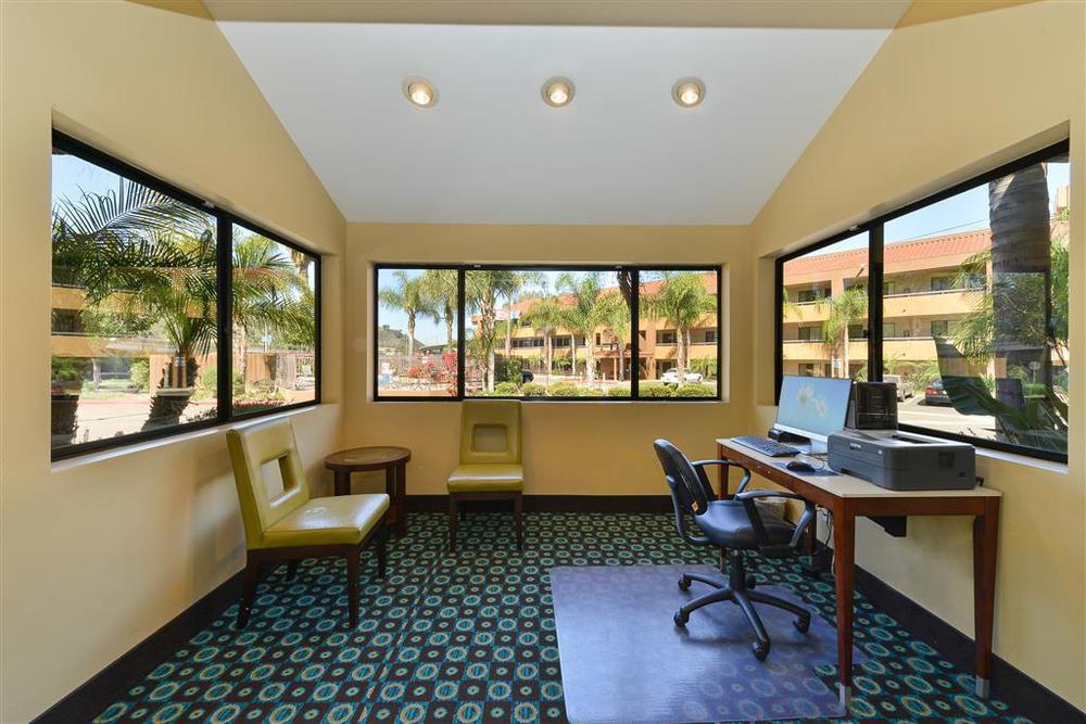 Motel 6 San Diego - Mission Valley Facilities photo